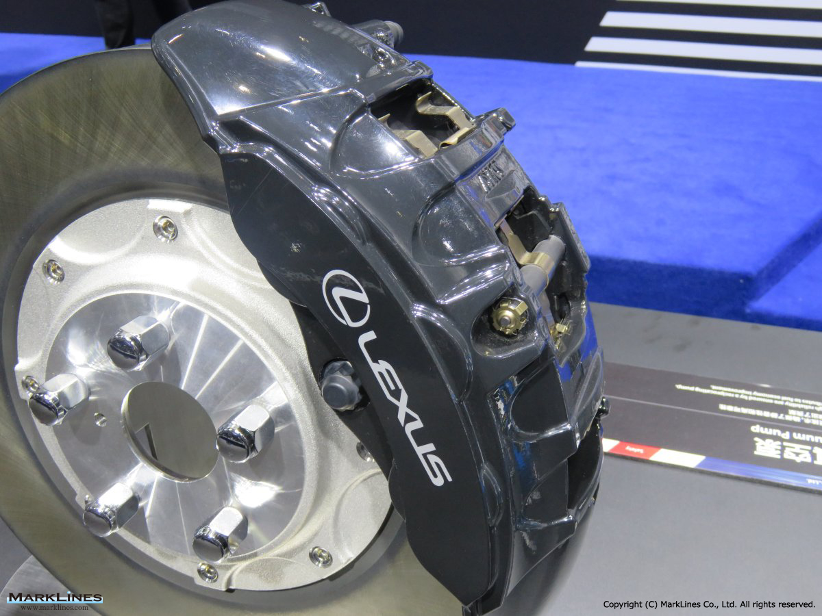 OEM Aisin Advics Brake Master Cylinder for Lexus LS400 w/ Traction Control 