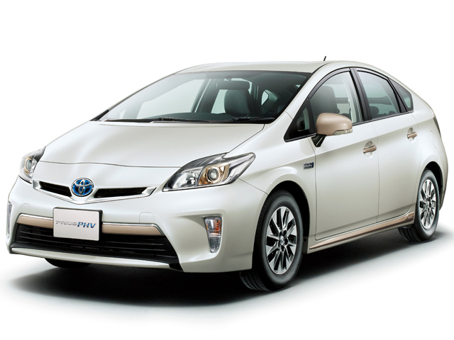 プリウス Prius Phv 旧型 自動車産業ポータル マークラインズ プリウス Prius Phv 旧型 自動車産業ポータル マークラインズ