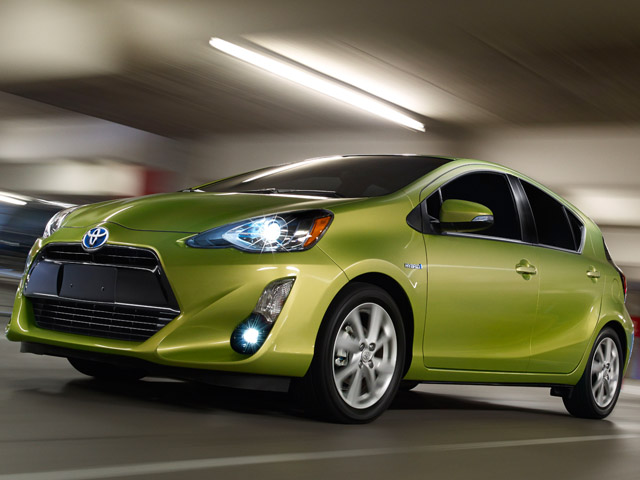 プリウス Prius C 自動車産業ポータル マークラインズ プリウス Prius C 自動車産業ポータル マークラインズ