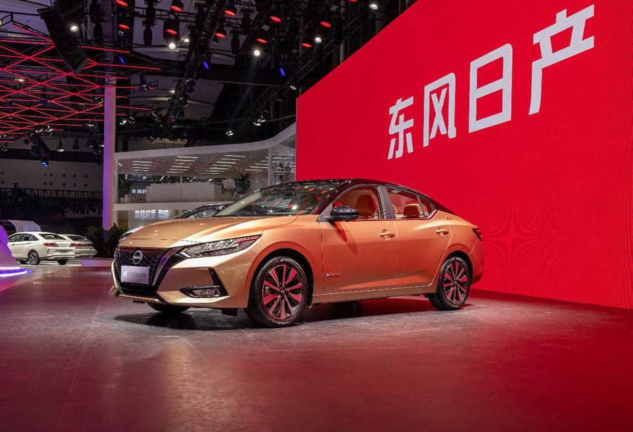 東風日産、e-POWER搭載「シルフィ」広州モーターショーで予約開始 