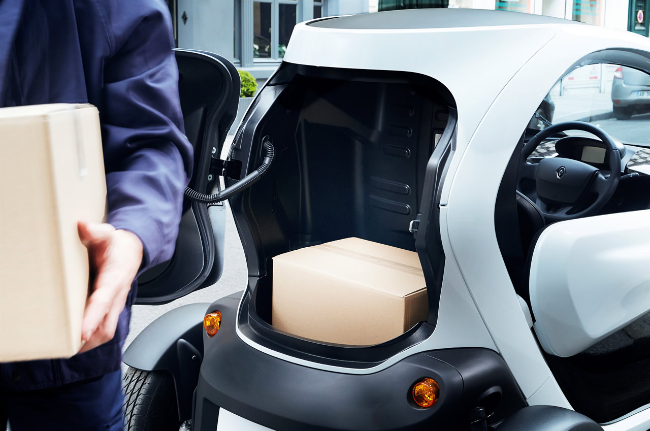 ルノー 小型ev Twizy に商用仕様を設定 自動車産業ポータル マークラインズ ルノー 小型ev Twizy に商用仕様を設定 自動車産業ポータル マークラインズ