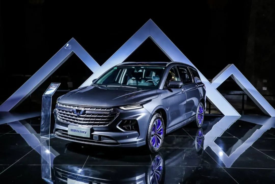 上汽gm五菱 新型mpv 凱捷 発売 自動車産業ポータル マークラインズ